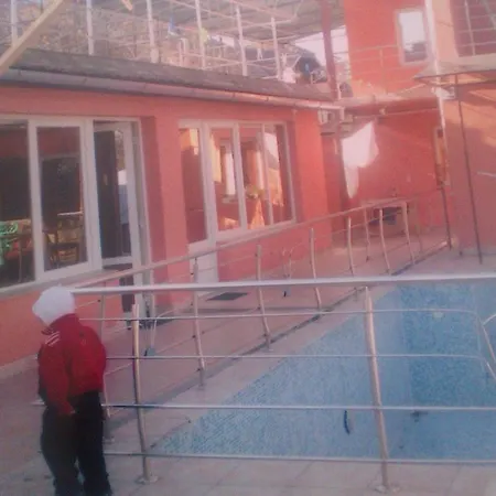 Πανσιόν Tabu 2*