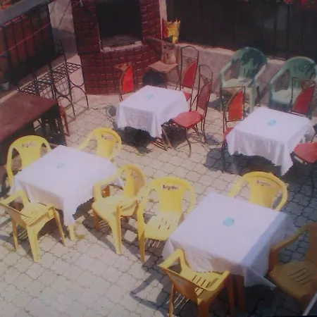 Tabu Πανσιόν